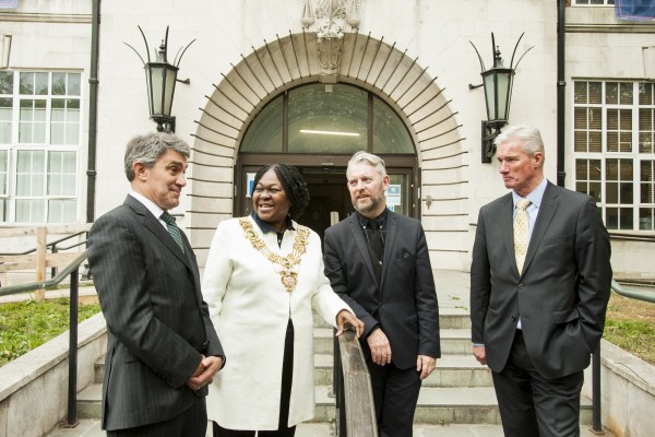 Mayor of Southwark tours former Town Hall